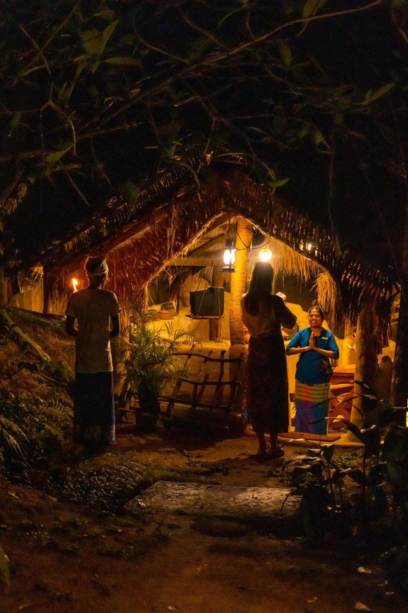 Aarunya Nature Resort - Kandy Eksteriør bilde